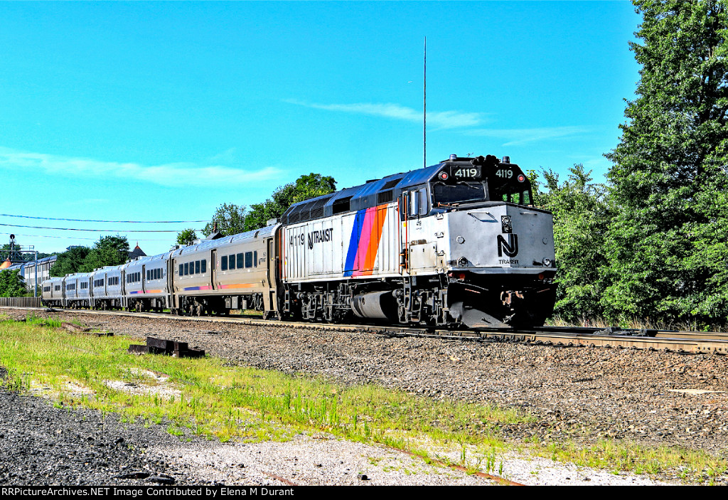 NJT 4119 on train 1212